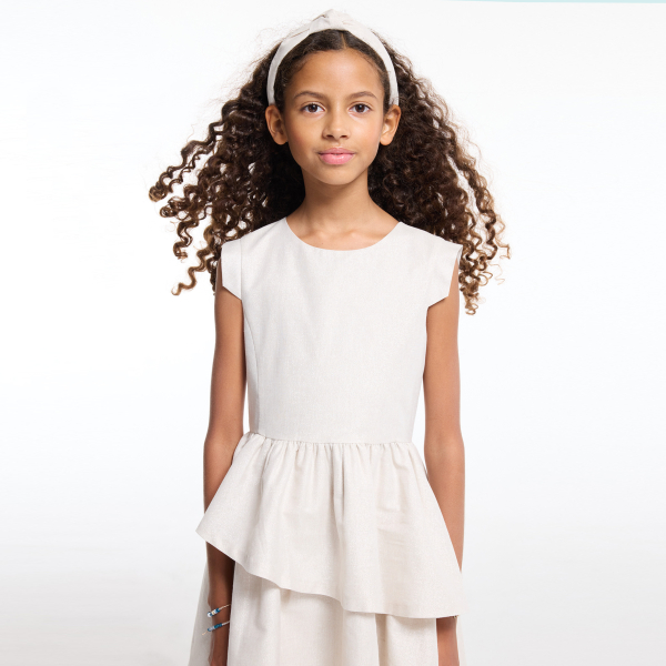 فستان أنيق من الكتان المطرز بالترتر للفتيات